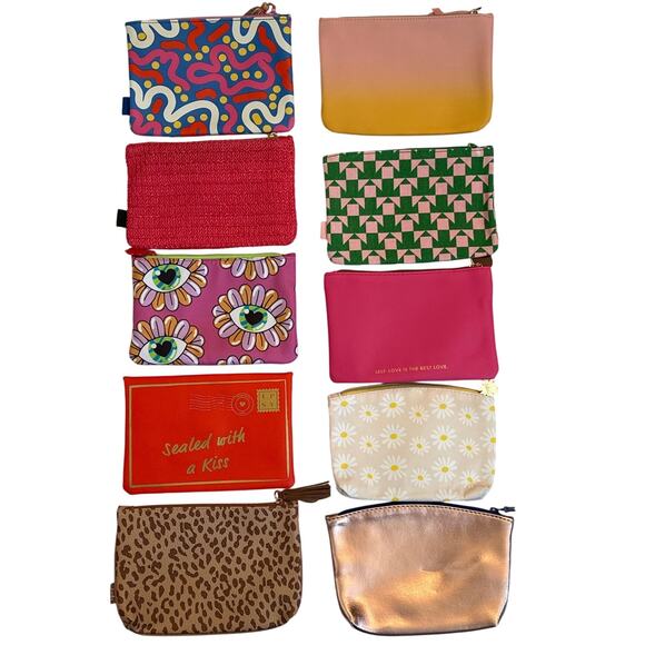 Ipsy Glam Bags Lot of 10  Makeup Travel Pouches Assorted Styles & Colors - Picture 2 of 12